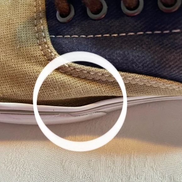 Vans Era Shoe, Size 9 - Picture 8 of 9